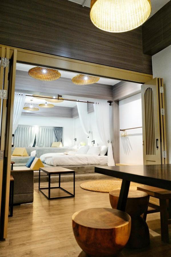 Krung Boutique Hotel Banguecoque Exterior foto